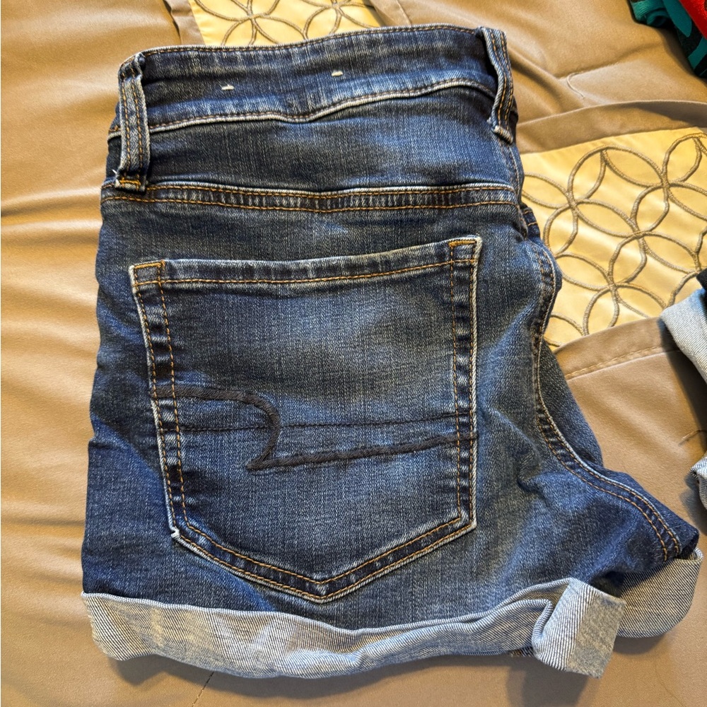 Women’s American Eagle Denim Jeans Size 6